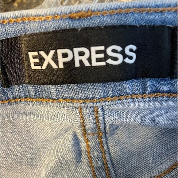 Express Shortie Vintage High Rise Side Lace-Up Cutoff Shorts 2 - Picture 6 of 9